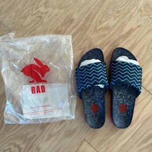 RADRabbit EXCLUSIVE Recovery Slides Brand New Never Worn Men’s 11 / Women’s 12